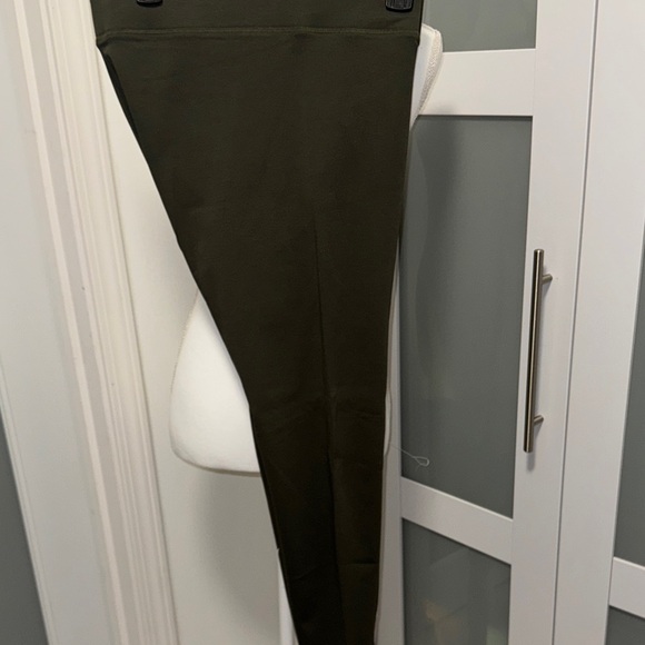 Nike Dark Green Leggings with White Accents - Picture 7 of 13